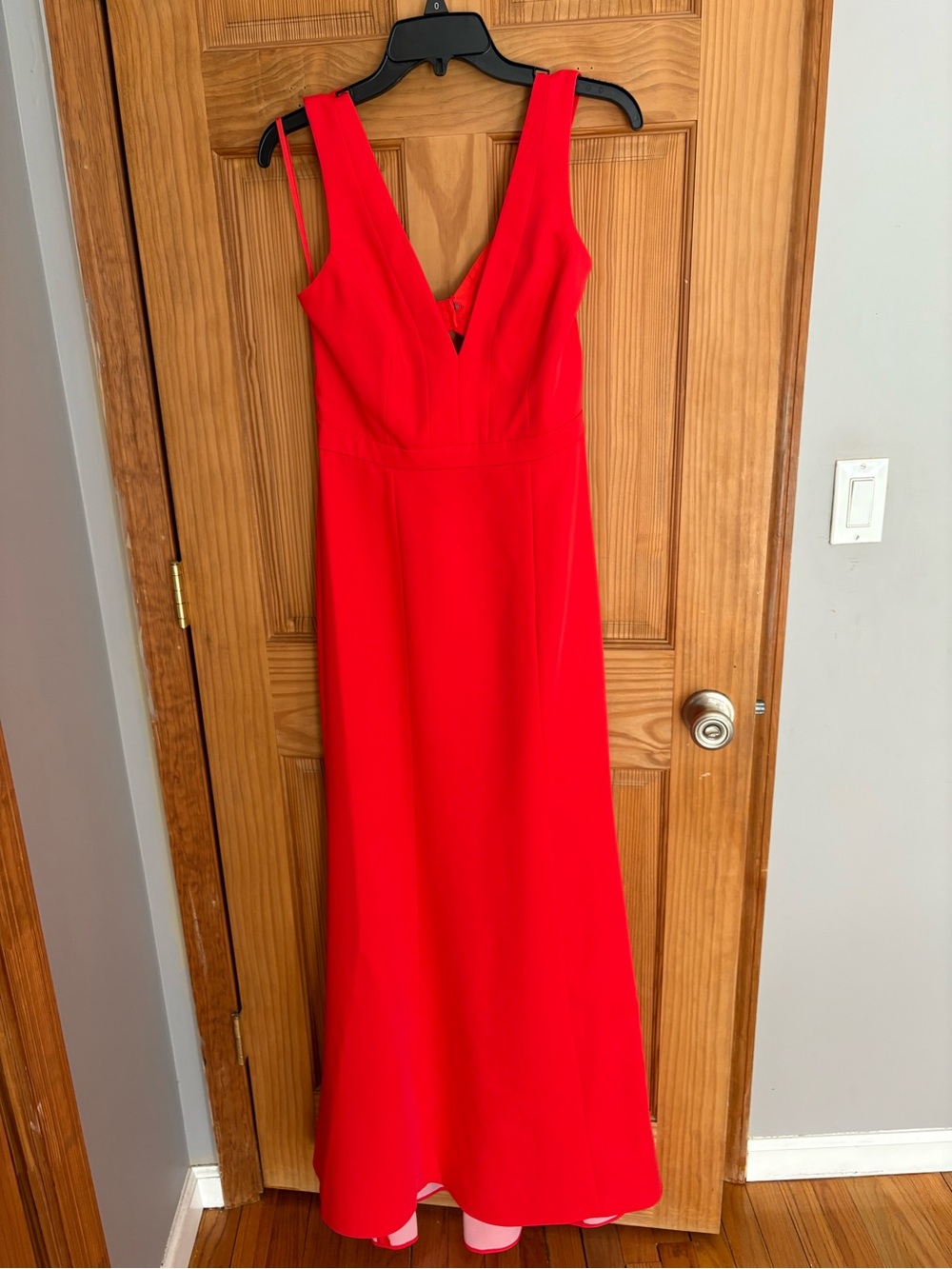 BCBGMaxAzria Vibrant Red V-Neck Sleeveless Maxi Dress
